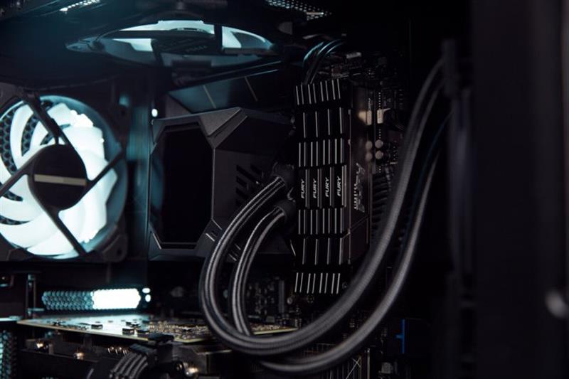Модуль пам`ятi DDR4 2x8GB/4266 Kingston Fury Renegade Black (KF442C19RB2K2/16) | ARAGO
