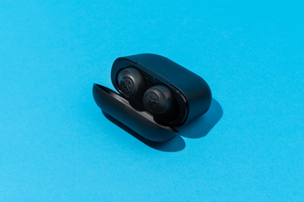 Bluetooth-гарнітура JLab Go Air Pop TWS  Black (IEUEBGAIRPOPRBLK124) | ARAGO