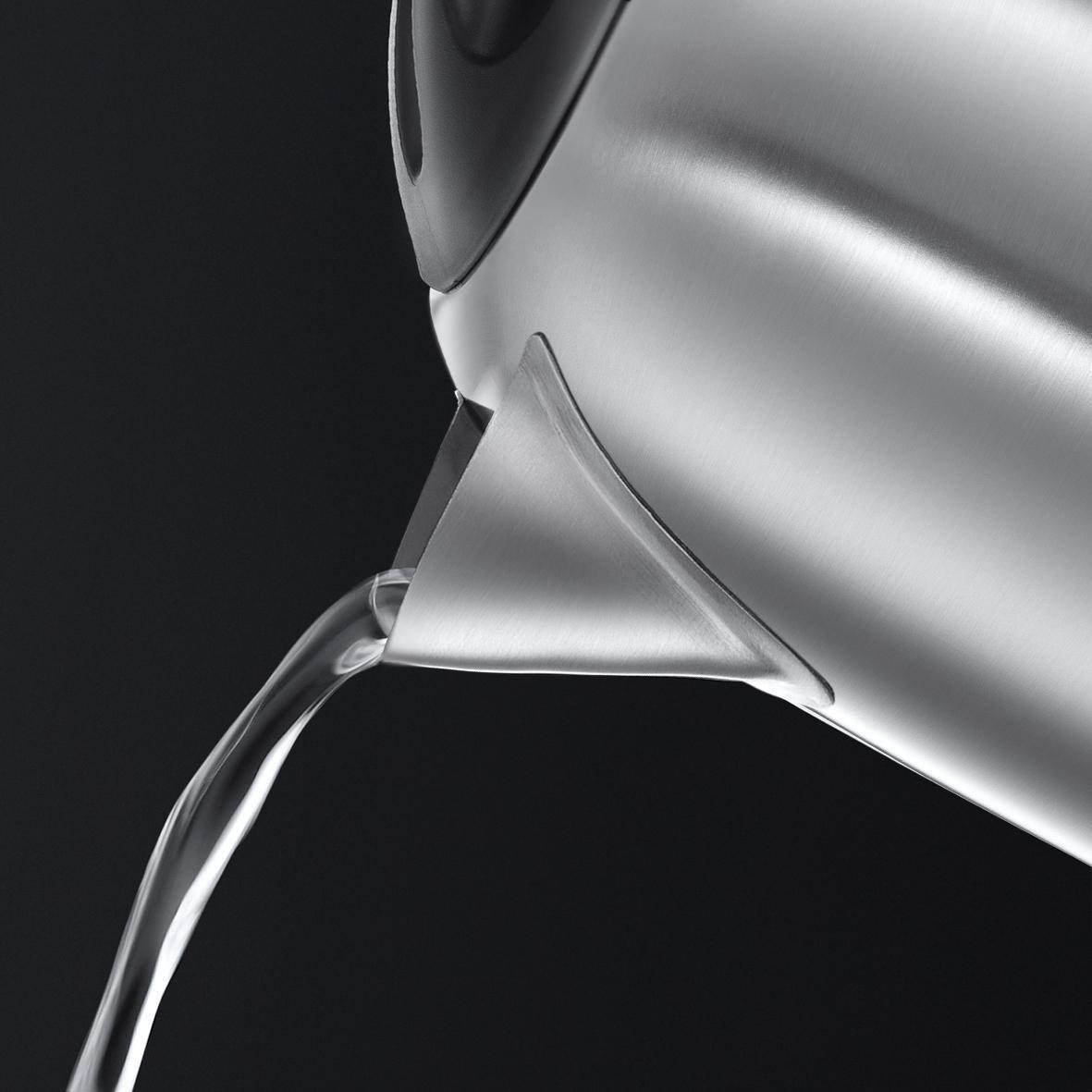 картинка Електрочайник Russell Hobbs 23912-70 Adventure от магазина Компания+