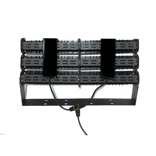 картинка Прожектор потужний LightProm 420W, LED, 59640Lm, 5000K Professional от магазина Компания+