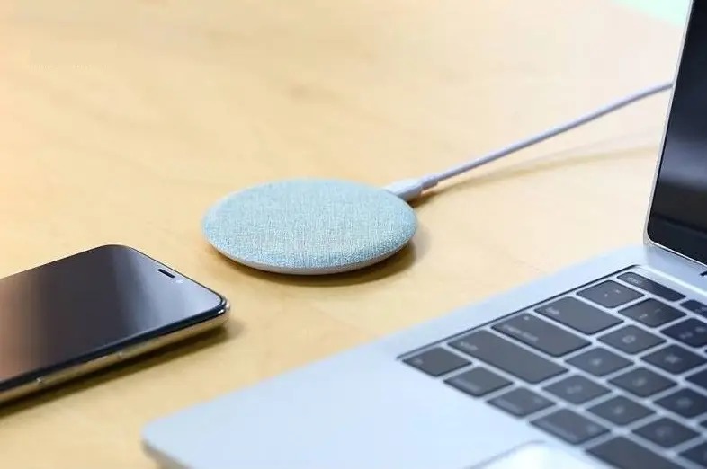 Бездротовий зарядний пристрій Proda PD-W1 Patagon Wireless Green (2000700004610) | ARAGO