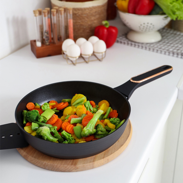 картинка Сковорода Magio MG-1164 от магазина Компания+