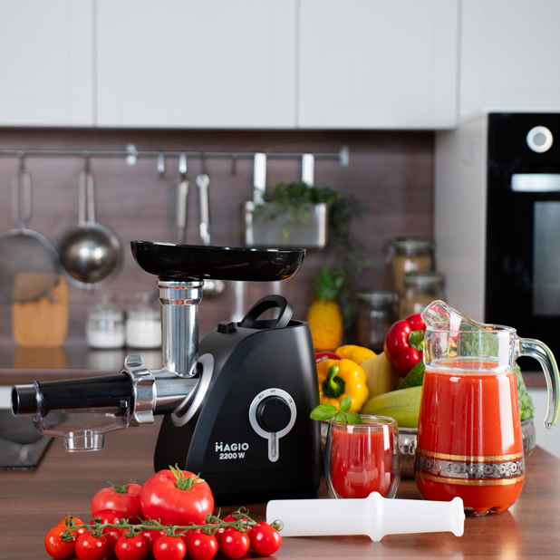 картинка М`ясорубка Magio MG-270 от магазина Компания+