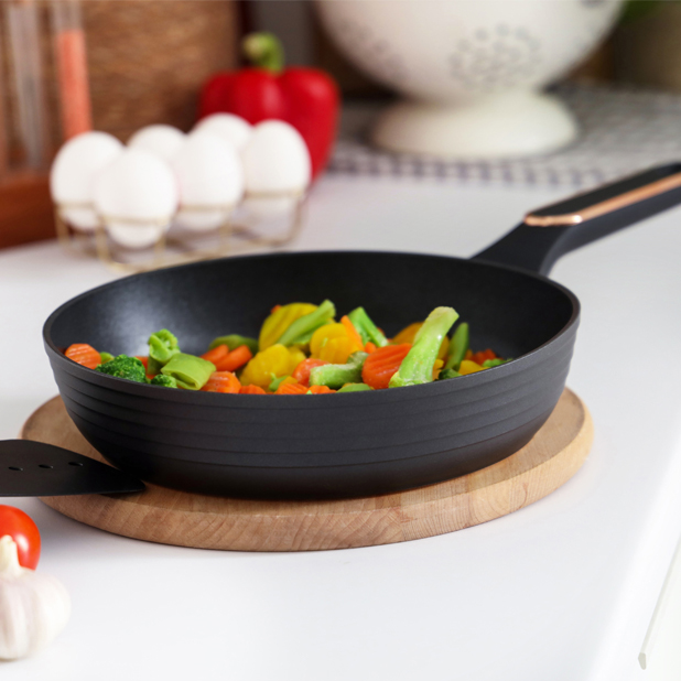 картинка Сковорода Magio MG-1164 от магазина Компания+