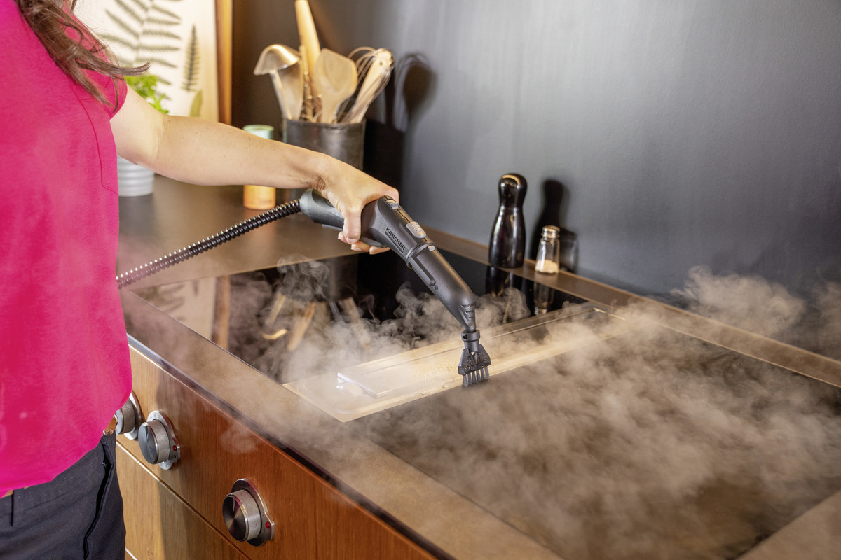 картинка Пароочисник Karcher SC 4 Deluxe (1.513-460.0) от магазина Компания+