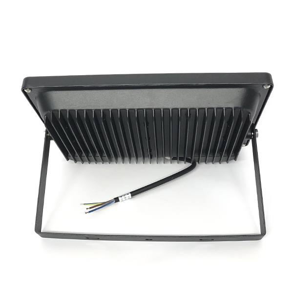 картинка LED прожектор потужний Velmax, 150W, 14500Lm, 6200К от магазина Компания+