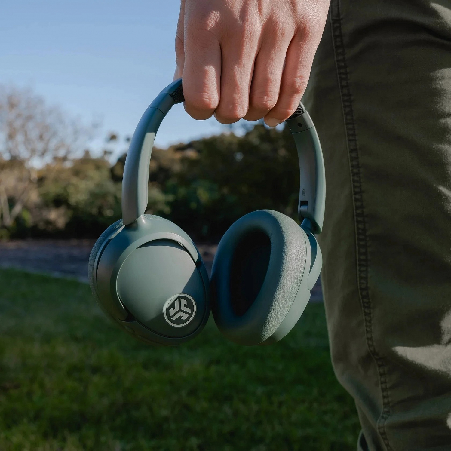 Bluetooth-гарнітура JLab Jbuds Lux ANC Sage (IEUHBJLUXANCRSGE62) | ARAGO