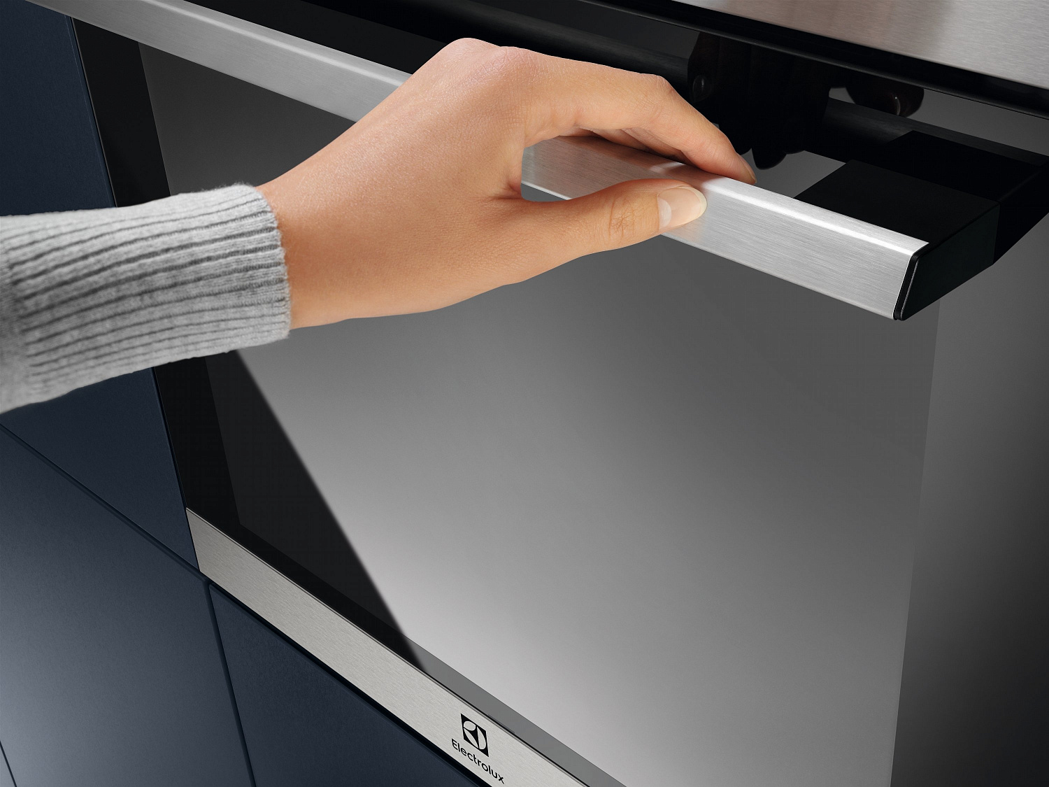 картинка Духова шафа Electrolux EOF3H40BX от магазина Компания+