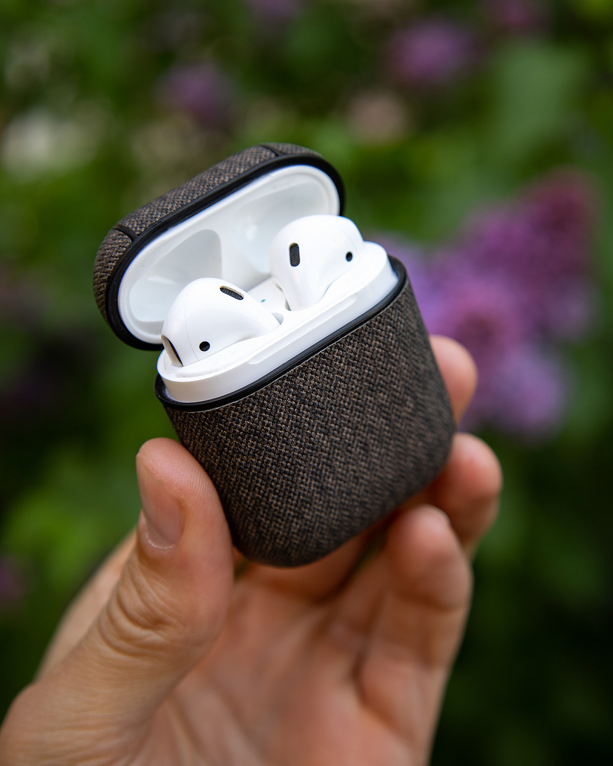 Чехол для Airpods/Airpods2 TEXTILE коричневый | ARAGO